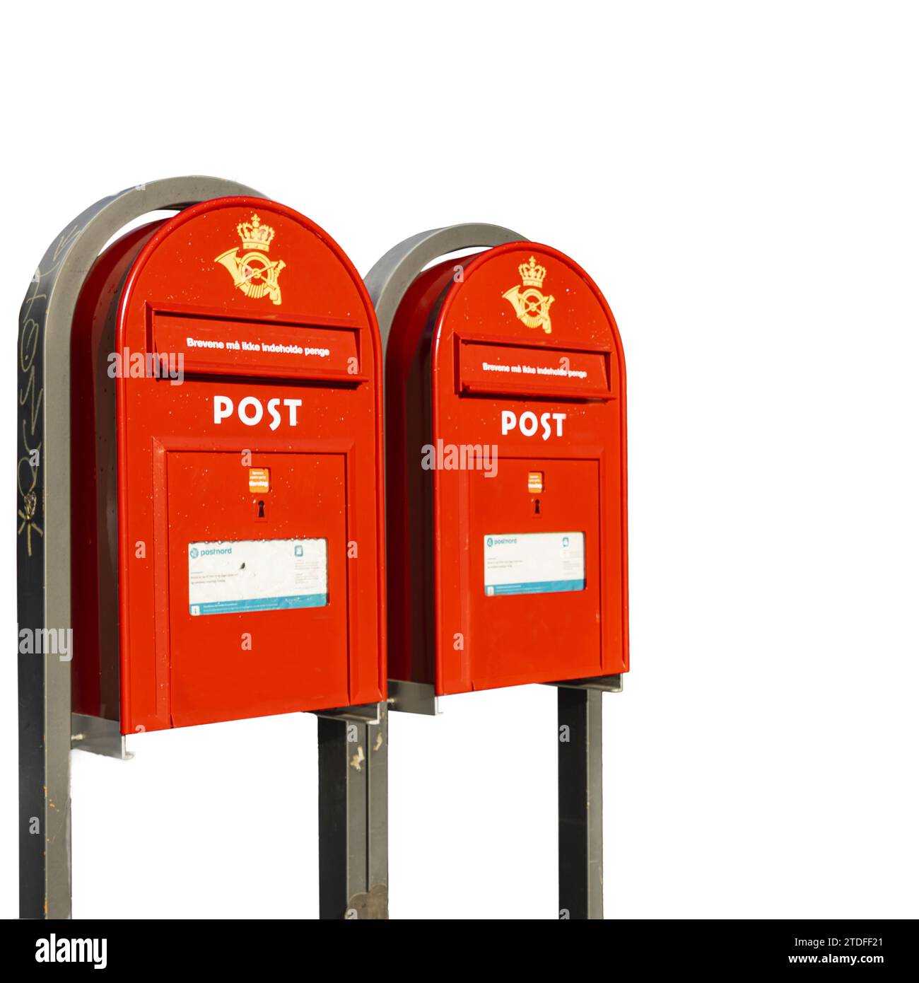 La boîte aux lettres rouge typique du service postal danois Banque D'Images