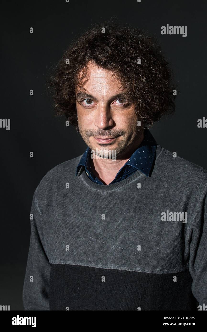 Edimburgh, Écosse. 18 août 2018. L'auteur turc, l'activiste de la liberté d'expression et le journaliste Ozgur Mumcu assiste à une séance photo lors de l'Interna d'Édimbourg Banque D'Images