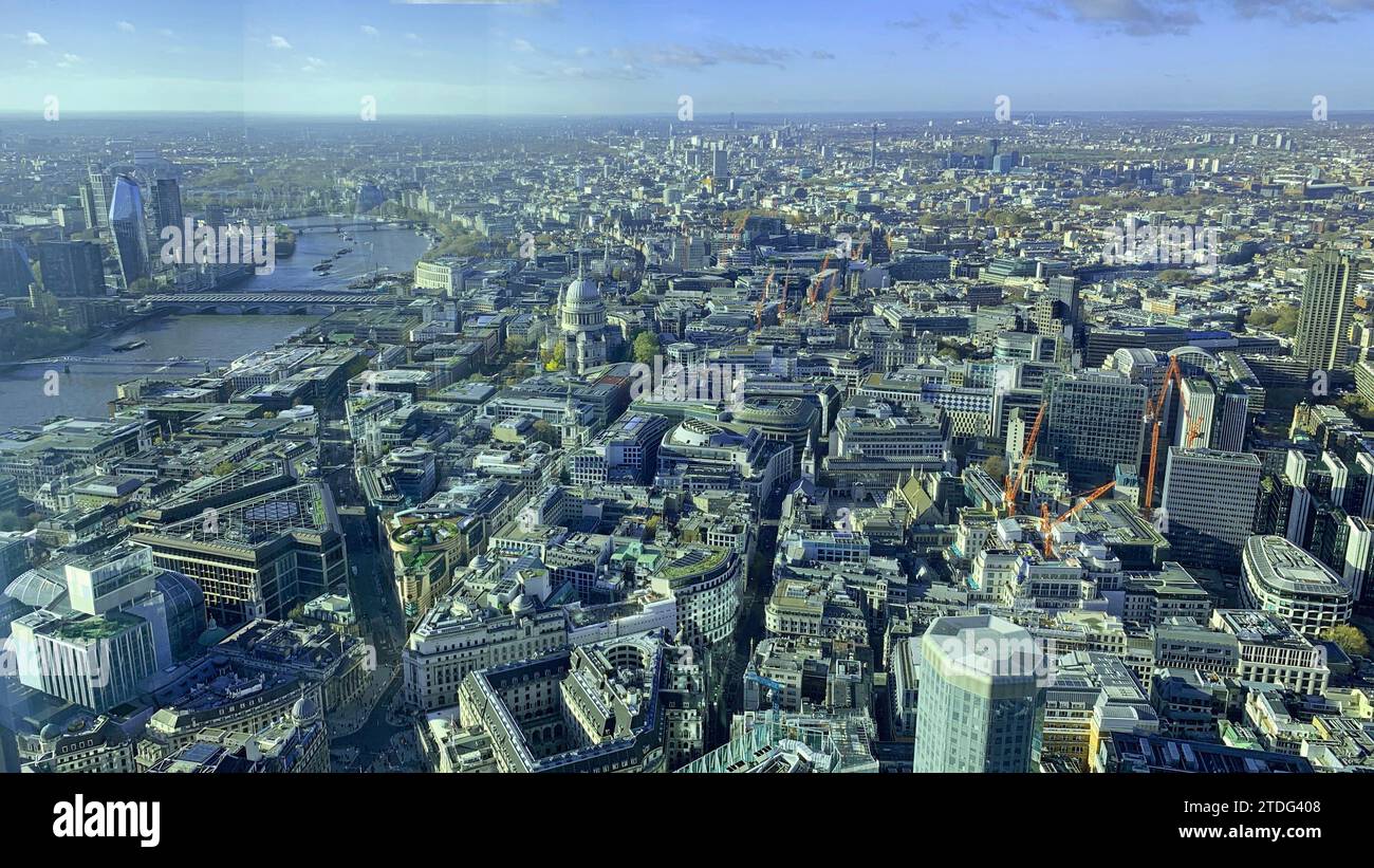 Vue aérienne au-dessus de Londres prise de 58 étages au-dessus de Horizon 22 Banque D'Images
