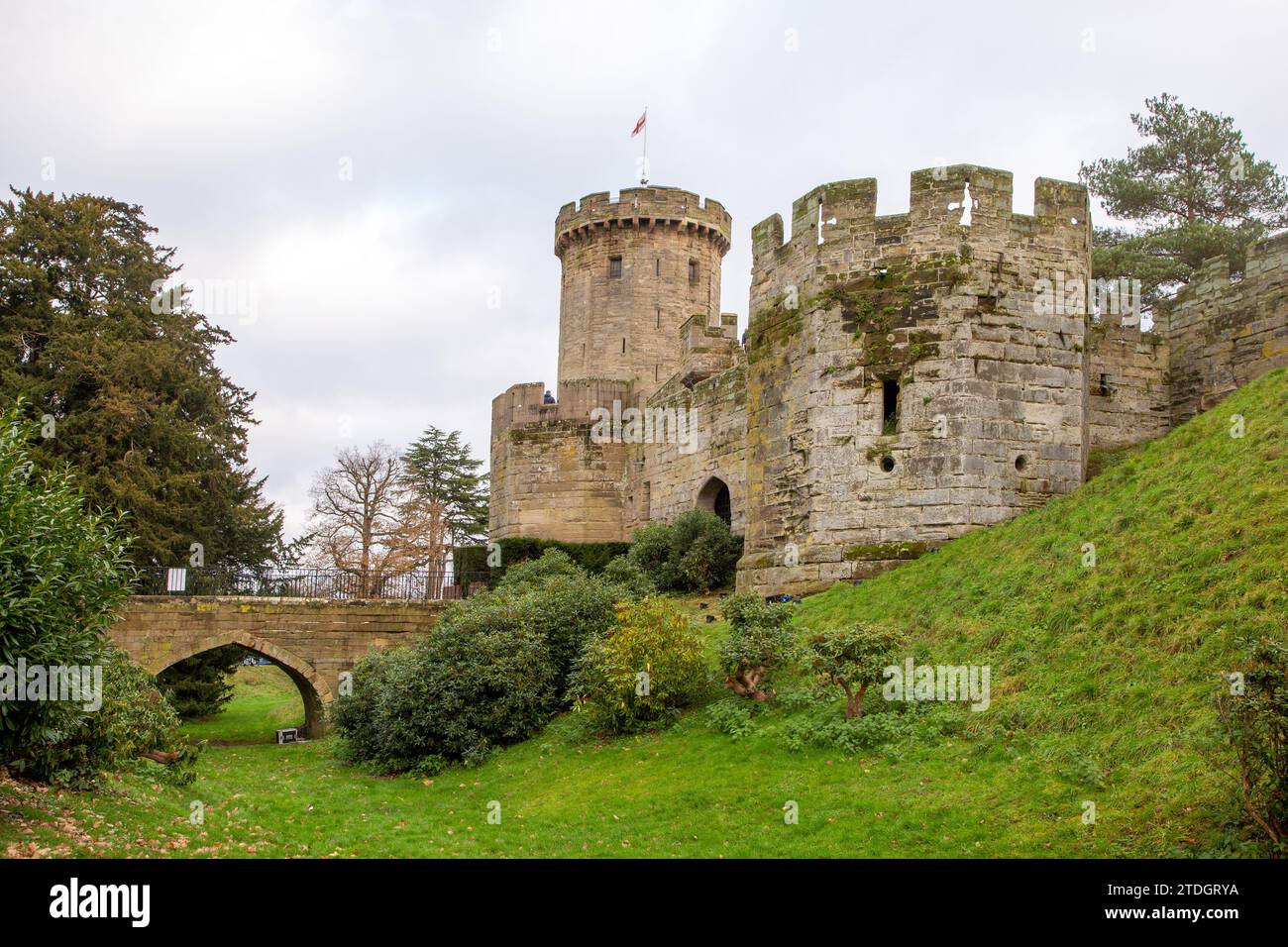 Château de Warwick Château médiéval construit à l'origine par Guillaume le Conquérant en 1068. Dans la ville de Warwick Warwickshire Angleterre royaume-uni Banque D'Images