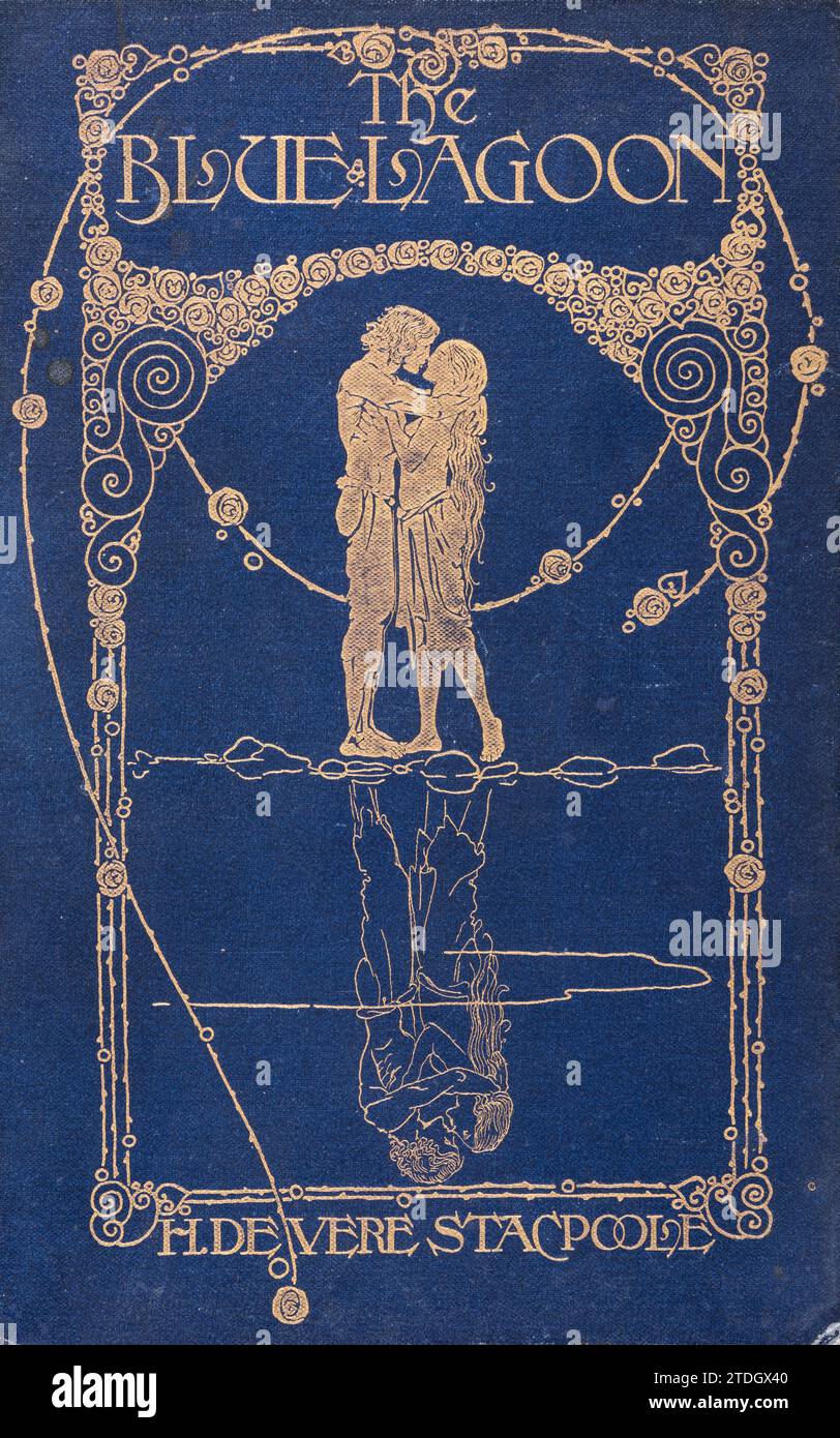 Une première édition de The Blue Lagoon, un roman édouardien romantique à succès de H. de Vere Stacpoole, publié en 1908. Plusieurs adaptations cinématographiques ont été faites, avec le plus grand succès la version de 1980 avec Brooke Shields Banque D'Images