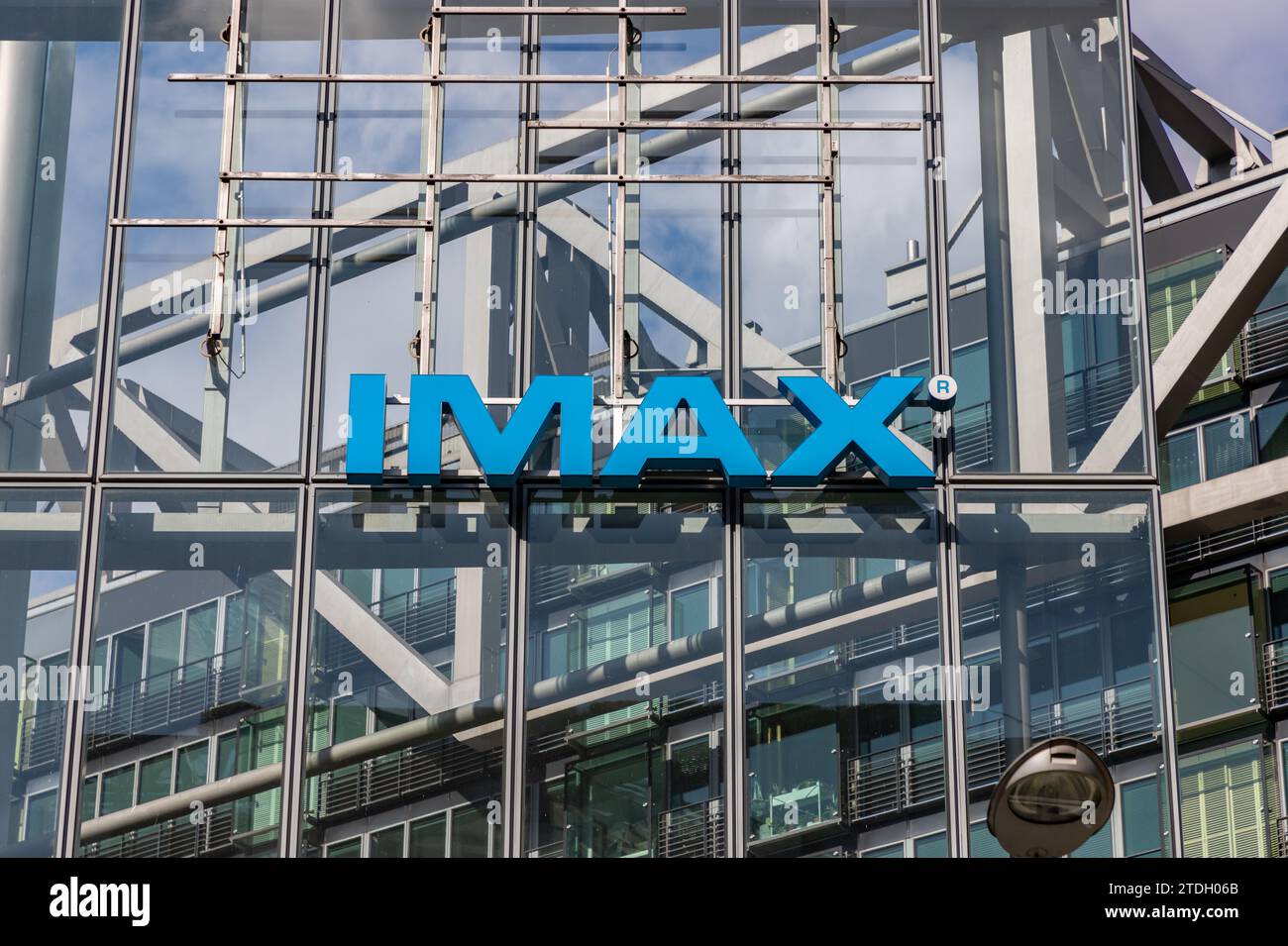 Une photo du logo IMAX. Banque D'Images