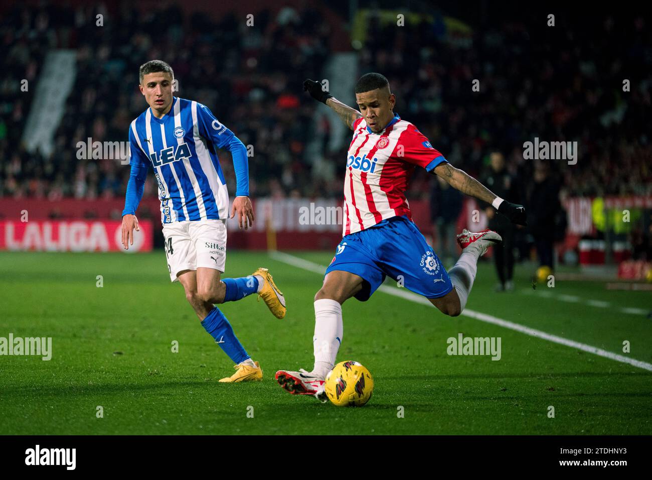Gérone, Espagne, 18, décembre 2023. Espagnol LaLiga EA Sports : Girona FC - Deportivo Alaves. Crédit : Joan G/Alamy Live News Banque D'Images