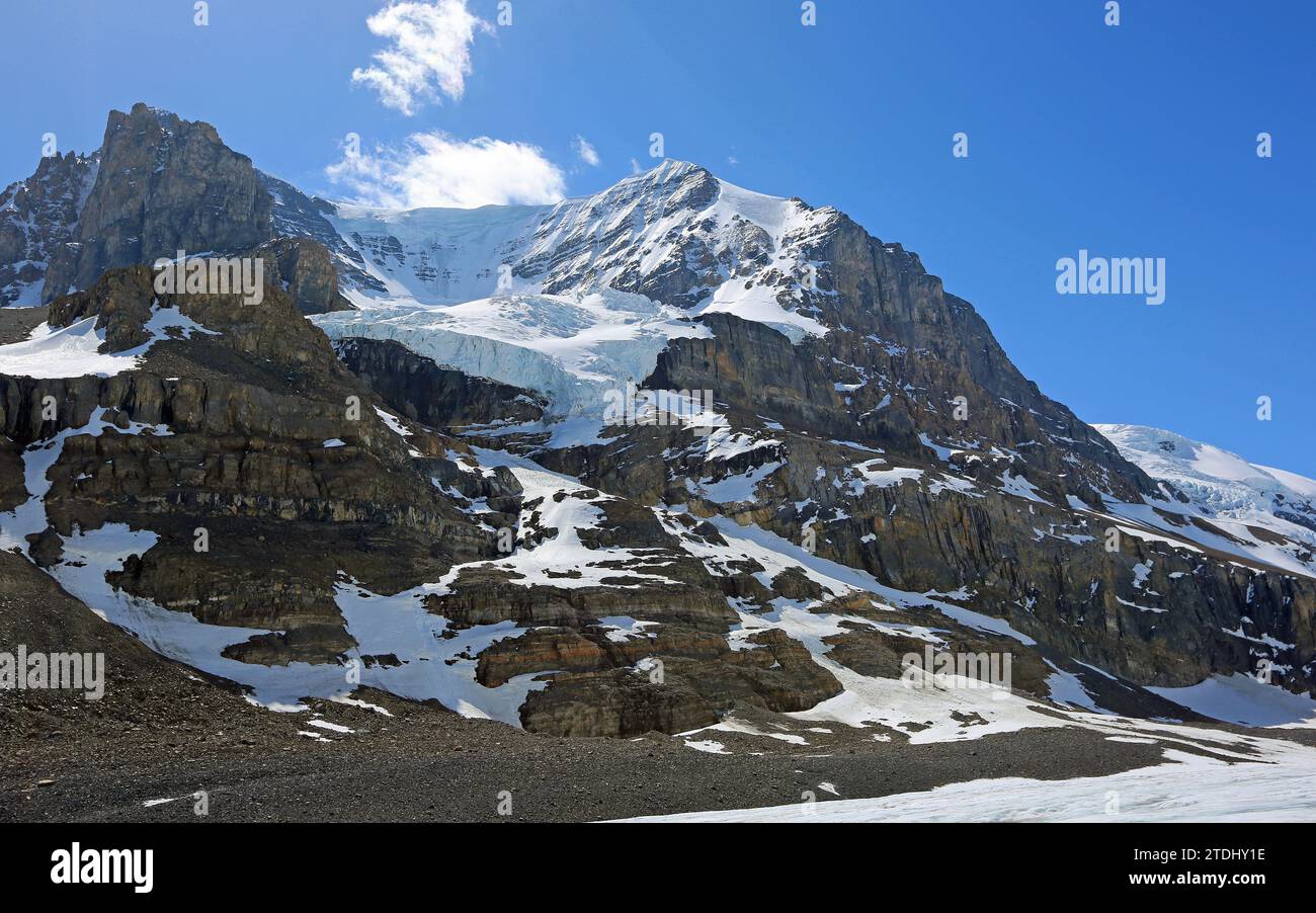 Glacier suspendu sur le mont Athabasca - Parc national Jasper, Canada Banque D'Images