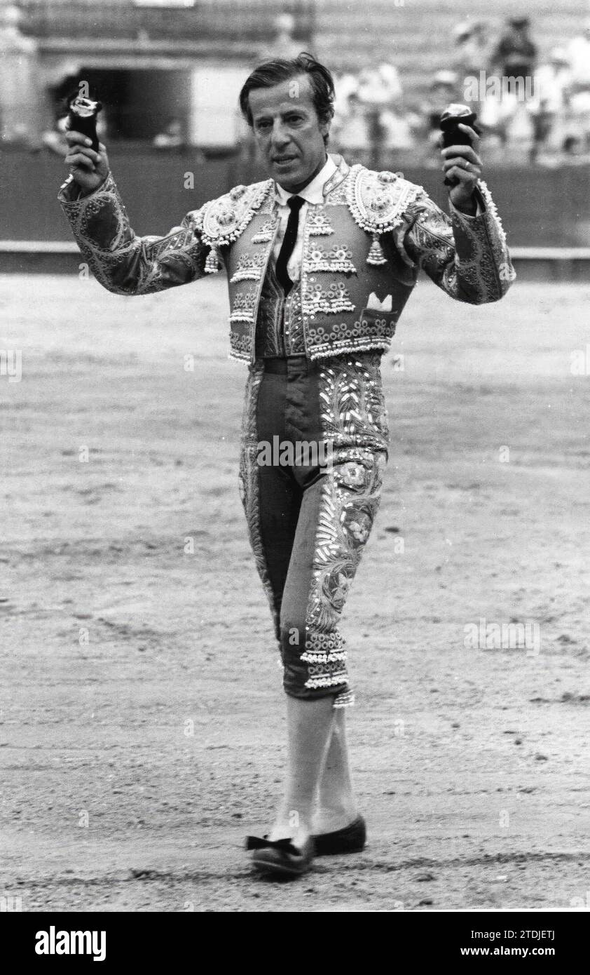 06/17/1981. Manolo Vázquez avec deux oreilles. Crédit : Album / Archivo ABC / Antonio Esquivias Banque D'Images