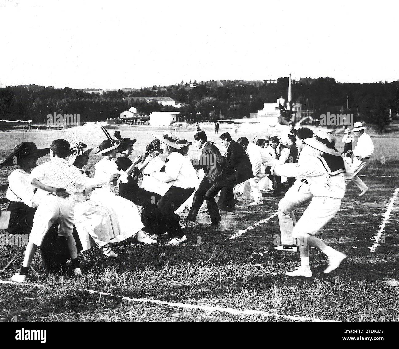05/23/1913. La fête anglaise de 'Empire Day'. Un des Jeux vérifié hier après-midi par la colonie anglaise sur le terrain du club sportif anglais. Crédit : Album / Archivo ABC / Francisco Goñi Banque D'Images