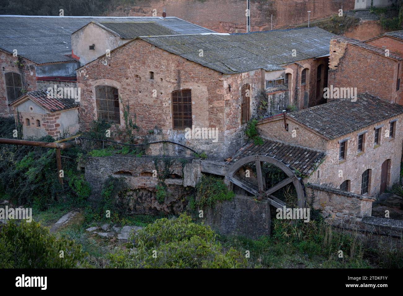 Le vieux moulin dans le ruisseau Rellinars (Vallès Occidental, Barcelone, Catalogne, Espagne) ESP : El antiguo molino en la riera de Rellinars (Barcelone) Banque D'Images