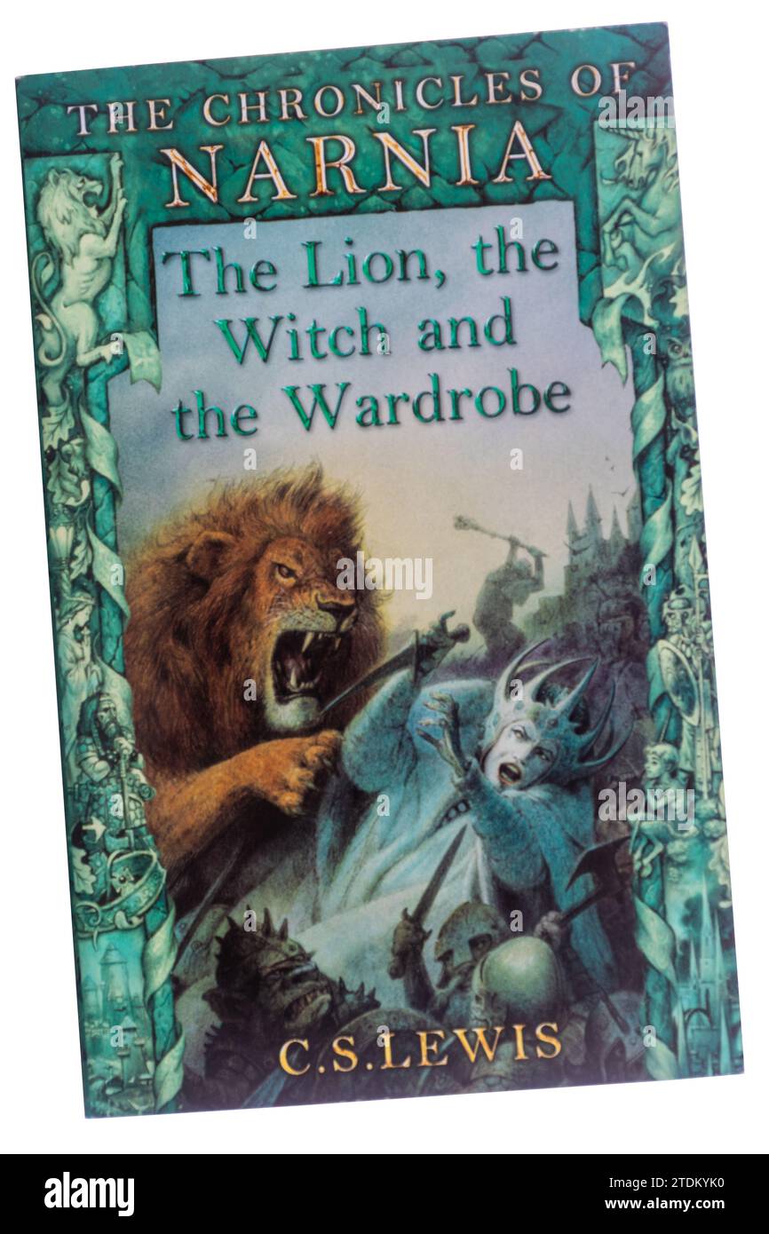 Le Lion, la sorcière et la garde-robe, premier livre de la série chroniques de Narnia, roman fantastique pour enfants de l'auteur C. S. Lewis Banque D'Images
