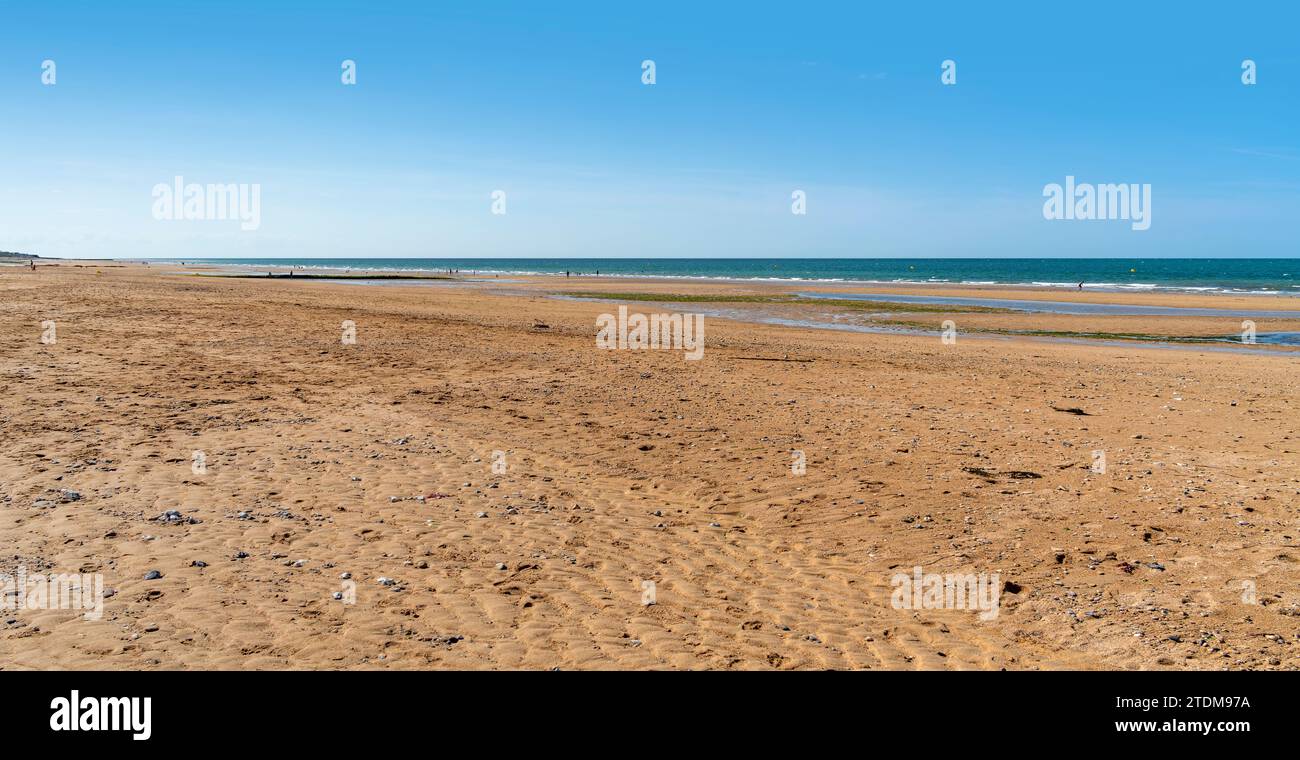 Paysage à Juno Beach entre Courseulles et Saint-Aubin-sur-Mer qui était l'une des cinq zones de l'invasion alliée de la France occupée par les Allemands Banque D'Images