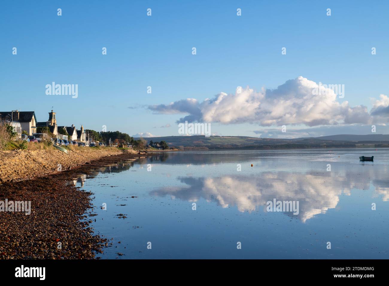 Findhorn Bay dans la lumière de novembre. Findhorn, Morayshire, Écosse Banque D'Images