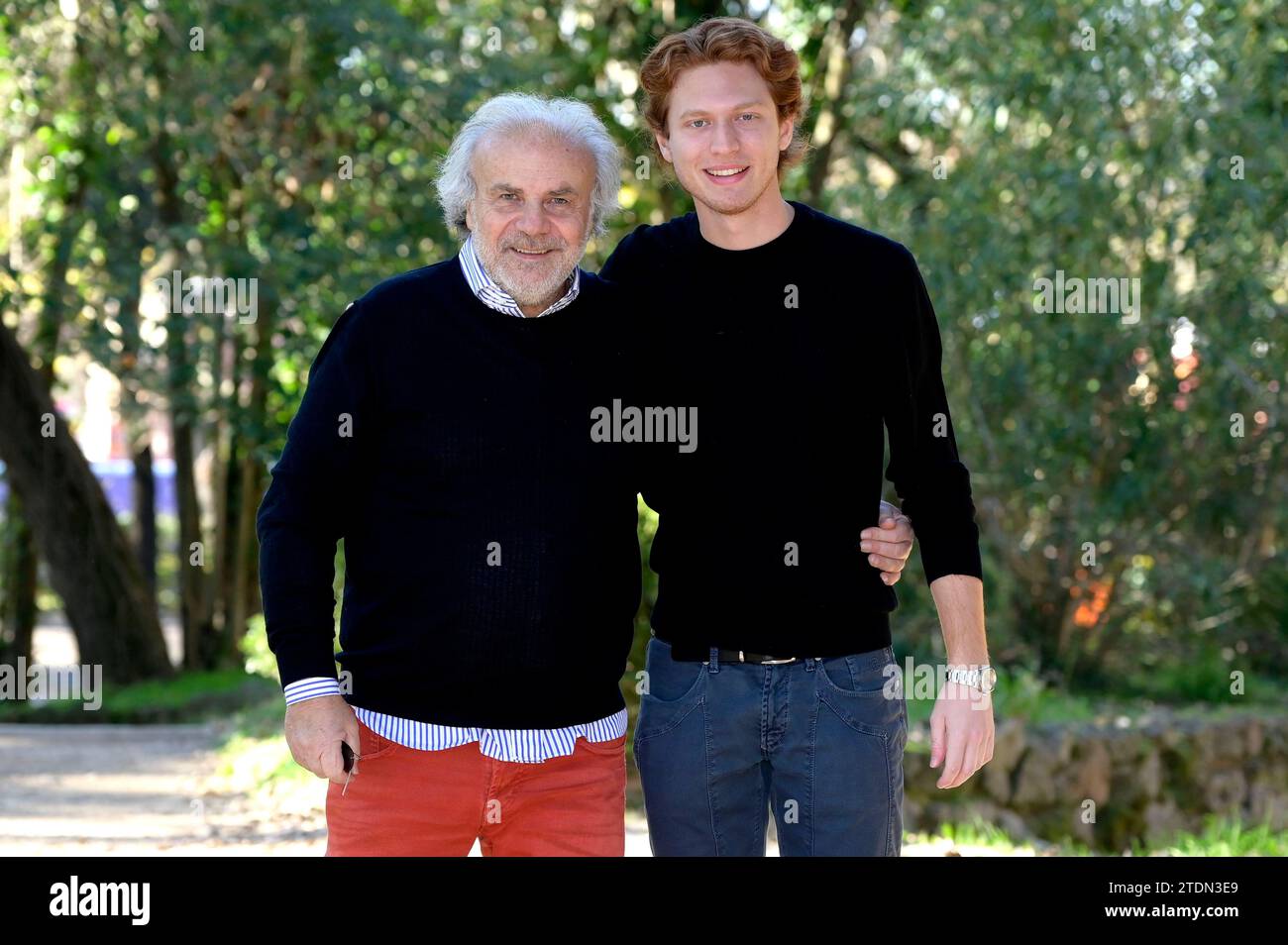 Jerry Cala mit Sohn Johnny Cala assistez au photocall du film Chi ha rapito Jerry Calà à Casa del Cinema, Villa Borghese, Rome. Banque D'Images