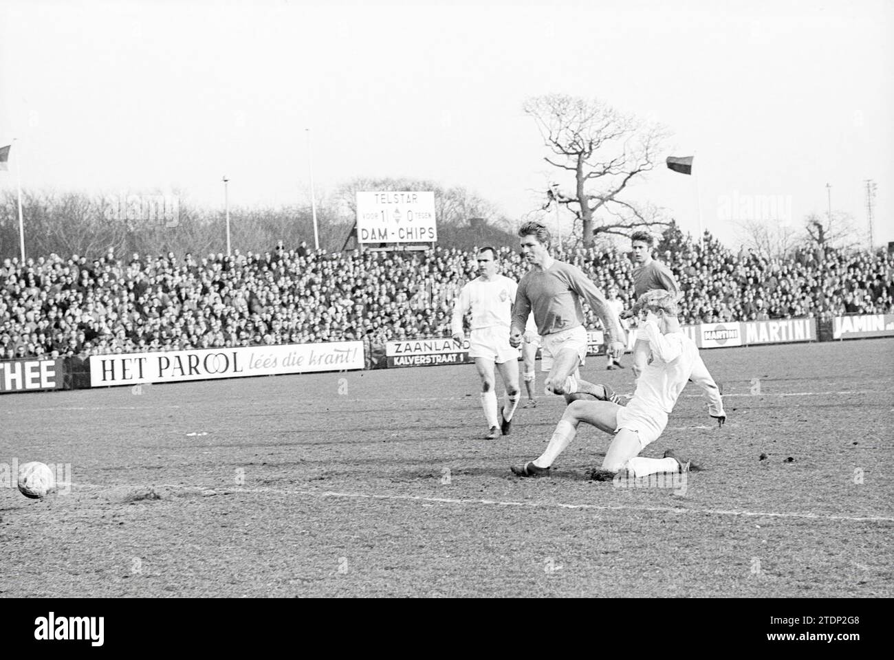 1968 football Banque de photographies et d'images à haute résolution - Alamy