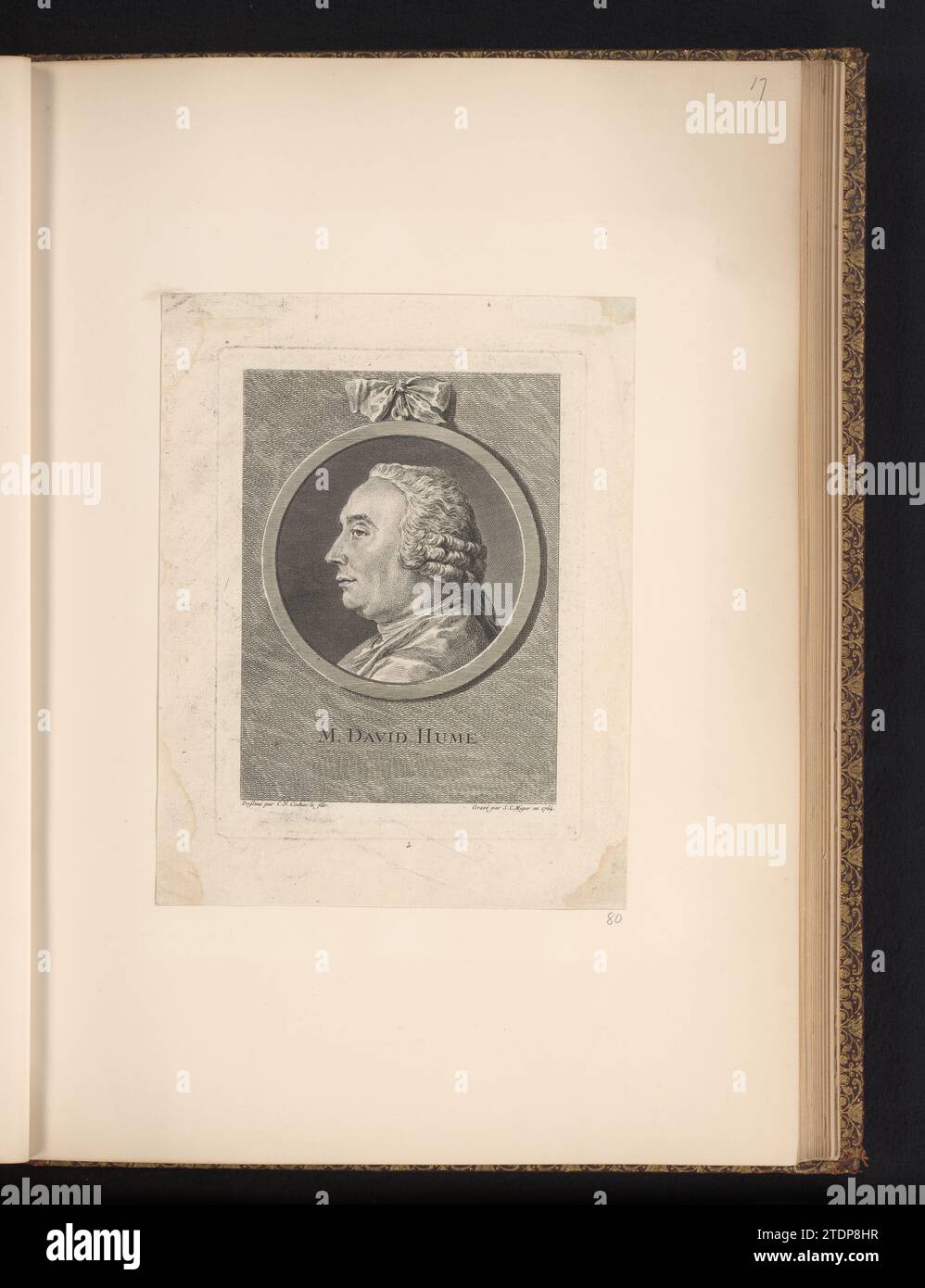 Portret van David Hume, Simon Charles Miger, Charles Nicolas Cochin (II), 1764 Print fait partie d'un album. Gravure sur papier / gravure l'impression fait partie d'un album. gravure sur papier / gravure Banque D'Images