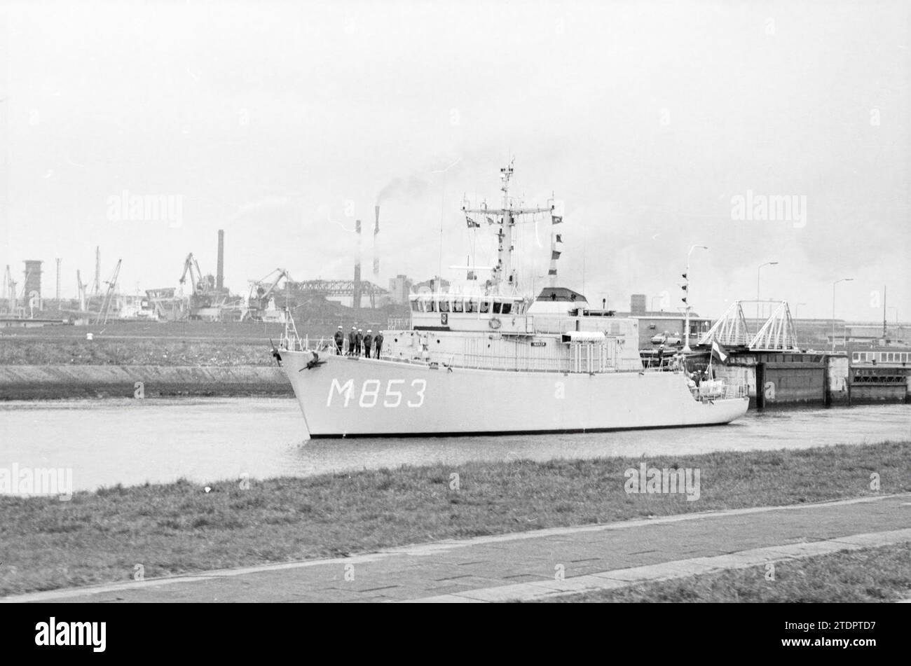 M853, chasseur de mines HR. Mme Haarlem, 09-04-1984, Whizgle News from the Past, sur mesure pour l'avenir. Explorez les récits historiques, l'image de l'agence néerlandaise avec une perspective moderne, comblant le fossé entre les événements d'hier et les perspectives de demain. Un voyage intemporel façonnant les histoires qui façonnent notre avenir Banque D'Images