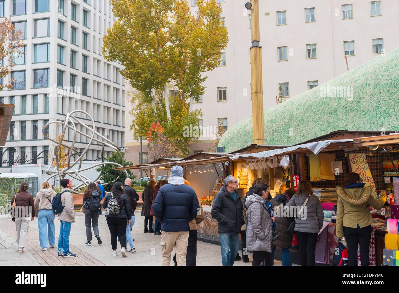 Marché de Noël Santa Lucia à Madrid Banque D'Images