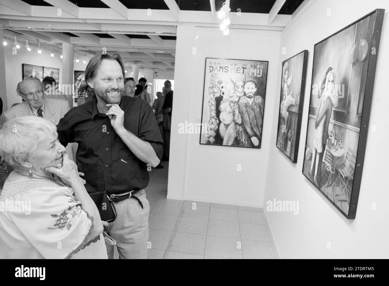 Bram Vermeulen, image Art, 19-06-1993, Whizgle News from the Past, taillé pour l’avenir. Explorez les récits historiques, l'image de l'agence néerlandaise avec une perspective moderne, comblant le fossé entre les événements d'hier et les perspectives de demain. Un voyage intemporel façonnant les histoires qui façonnent notre avenir Banque D'Images