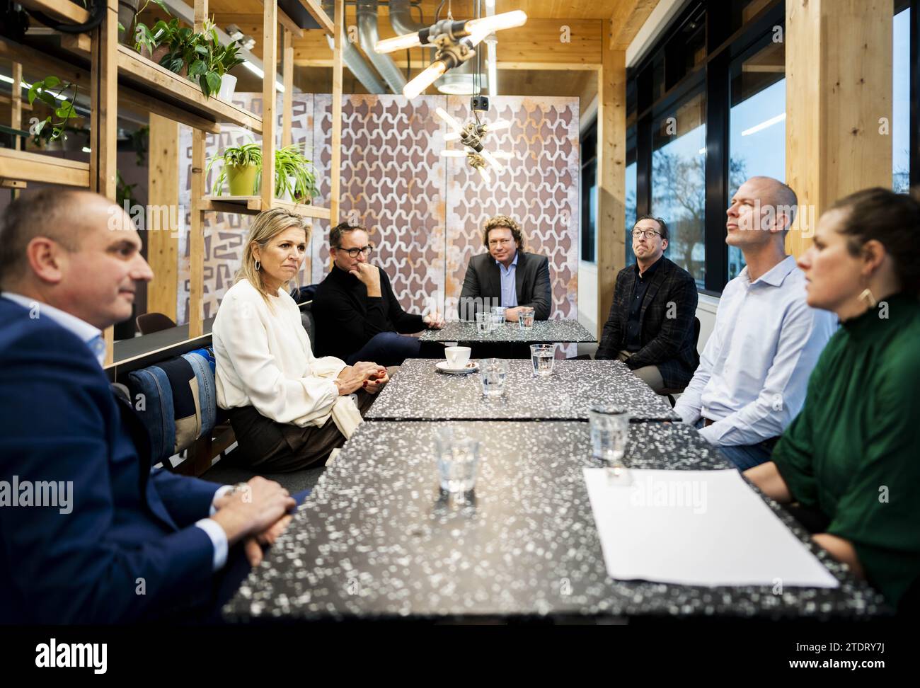 UTRECHT - Reine Maxima lors d'une visite de travail à HoutWerk I. Le bâtiment fournit des logements aux entreprises du secteur circulaire et numérique. ANP FREEK VAN DEN BERGH netherlands Out - belgique Out Banque D'Images