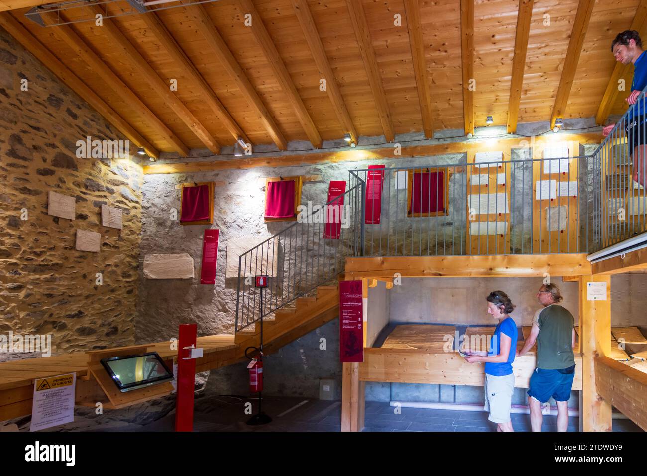 Capo di Ponte : Parc archéologique municipal de Seradina-Bedolina, musée, sites d'art rupestre, dessins rupestres à Valcamonica (vallée de Camonica) à Brescia, Banque D'Images