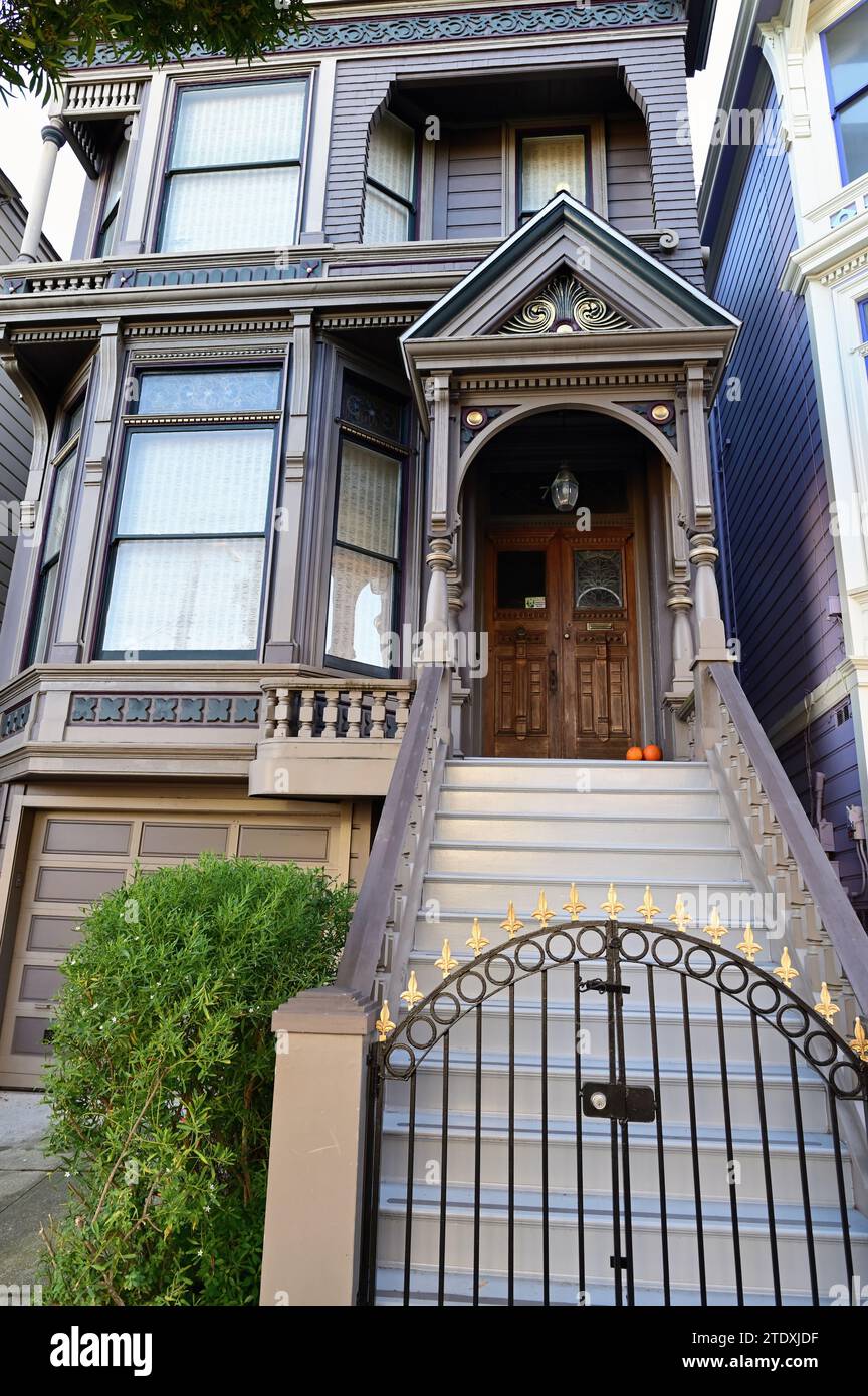 San Francisco, Californie, États-Unis. La "Grateful Dead House" au 710 Ashbury Street. Banque D'Images