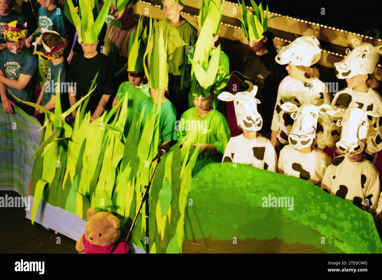 Festival de musique aquatique, Claus, Hoofddorp, pays-Bas, 27-05-1998, Whizgle nouvelles du passé, adaptées à l'avenir. Explorez les récits historiques, l'image de l'agence néerlandaise avec une perspective moderne, comblant le fossé entre les événements d'hier et les perspectives de demain. Un voyage intemporel façonnant les histoires qui façonnent notre avenir. Banque D'Images