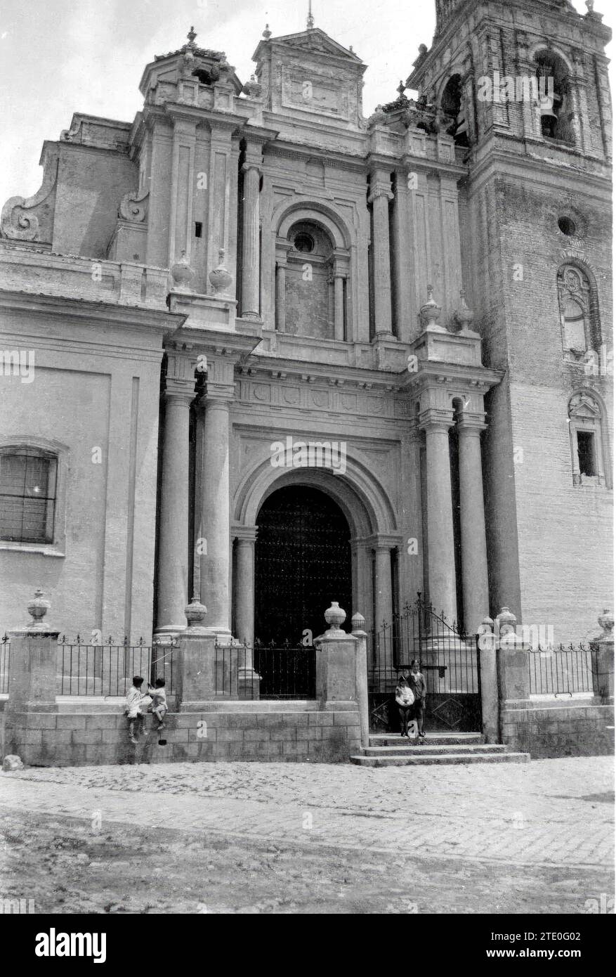 12/31/1929. Église paroissiale de Santa María Nagdalena dans la ville d'Arahal (Séville). Crédit : Album / Archivo ABC Banque D'Images