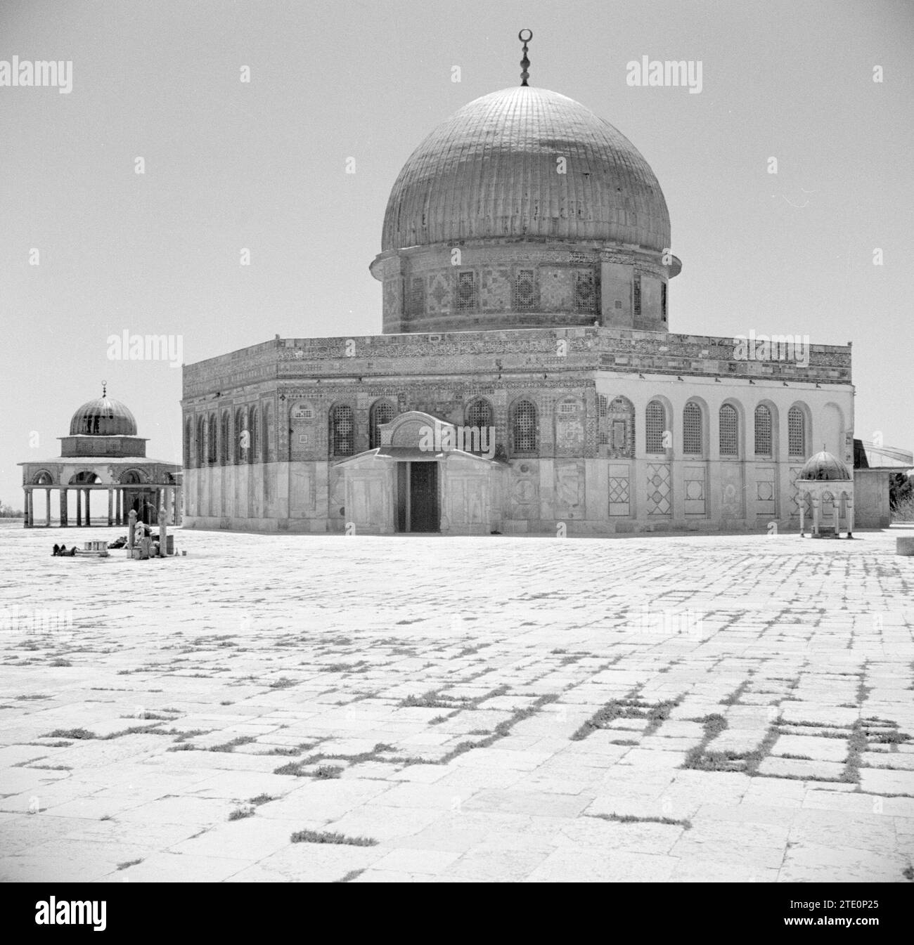 Al Haram esh-Sharif - Mont du Temple. Entrée au Dôme du Rocher ou Qubbet es-Sakhra ca. 1950-1955 Banque D'Images