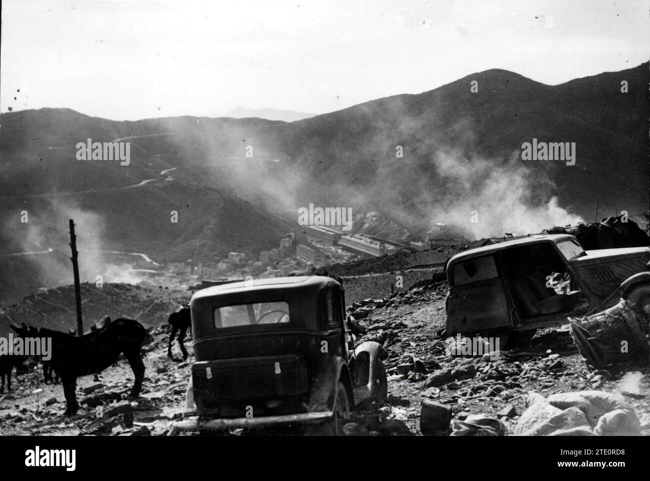 01/31/1939. Incendies déclenchés à Port Bou par les républicains, avant de s'échapper en France. Crédit : Album / Archivo ABC / Félix Correia Banque D'Images