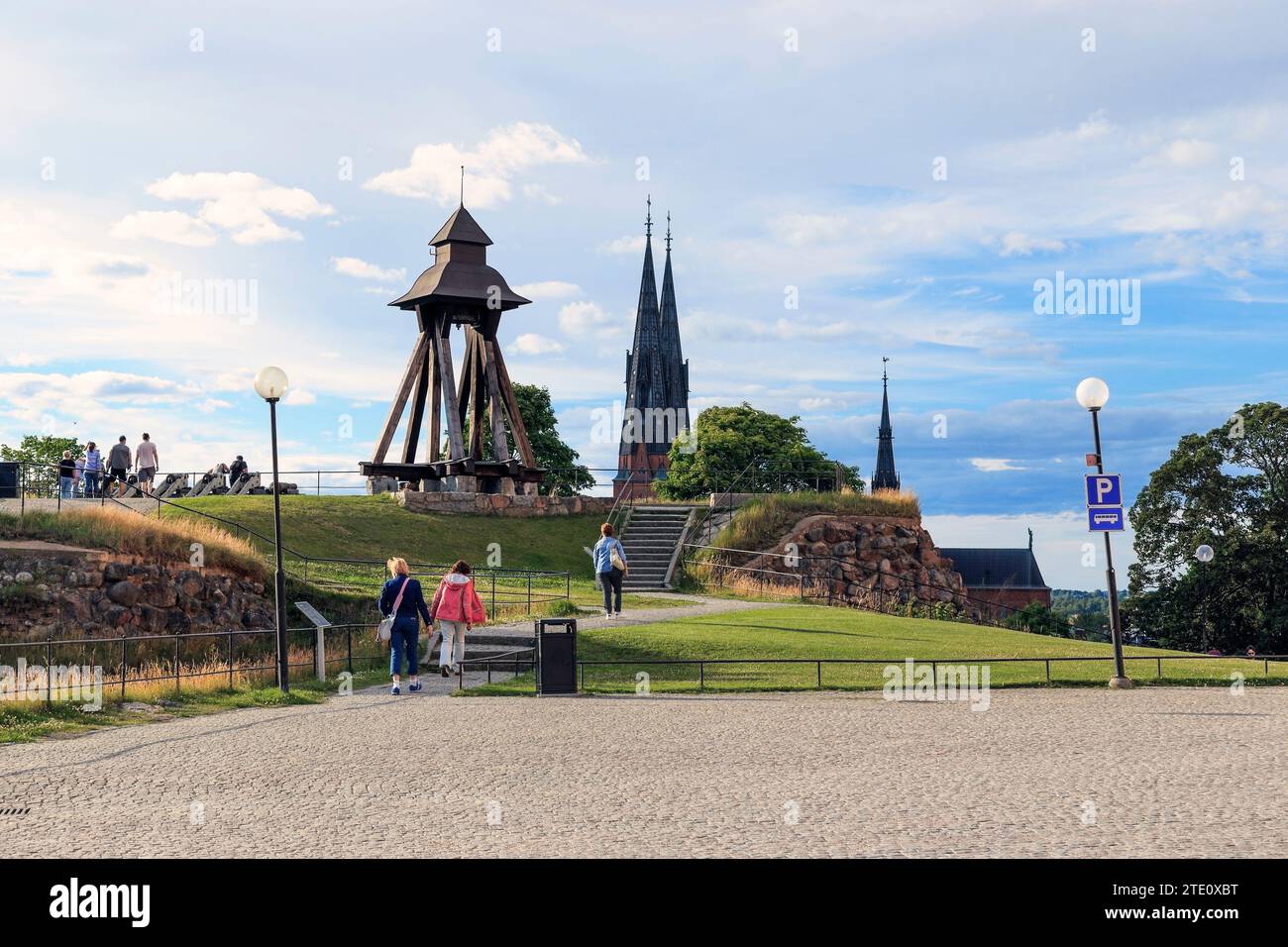 UPPSALA, SUÈDE - 7 JUILLET 2016 : c'est l'un des bastions du château d'Uppsala avec la cloche Gunillaklockan, qui à partir du Moyen âge notifie. Banque D'Images