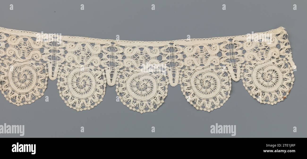 Ancienne Boîte En Verre Dentelé Avec Coquillages De Malte - Objet De Décoration Vintage - Occasion