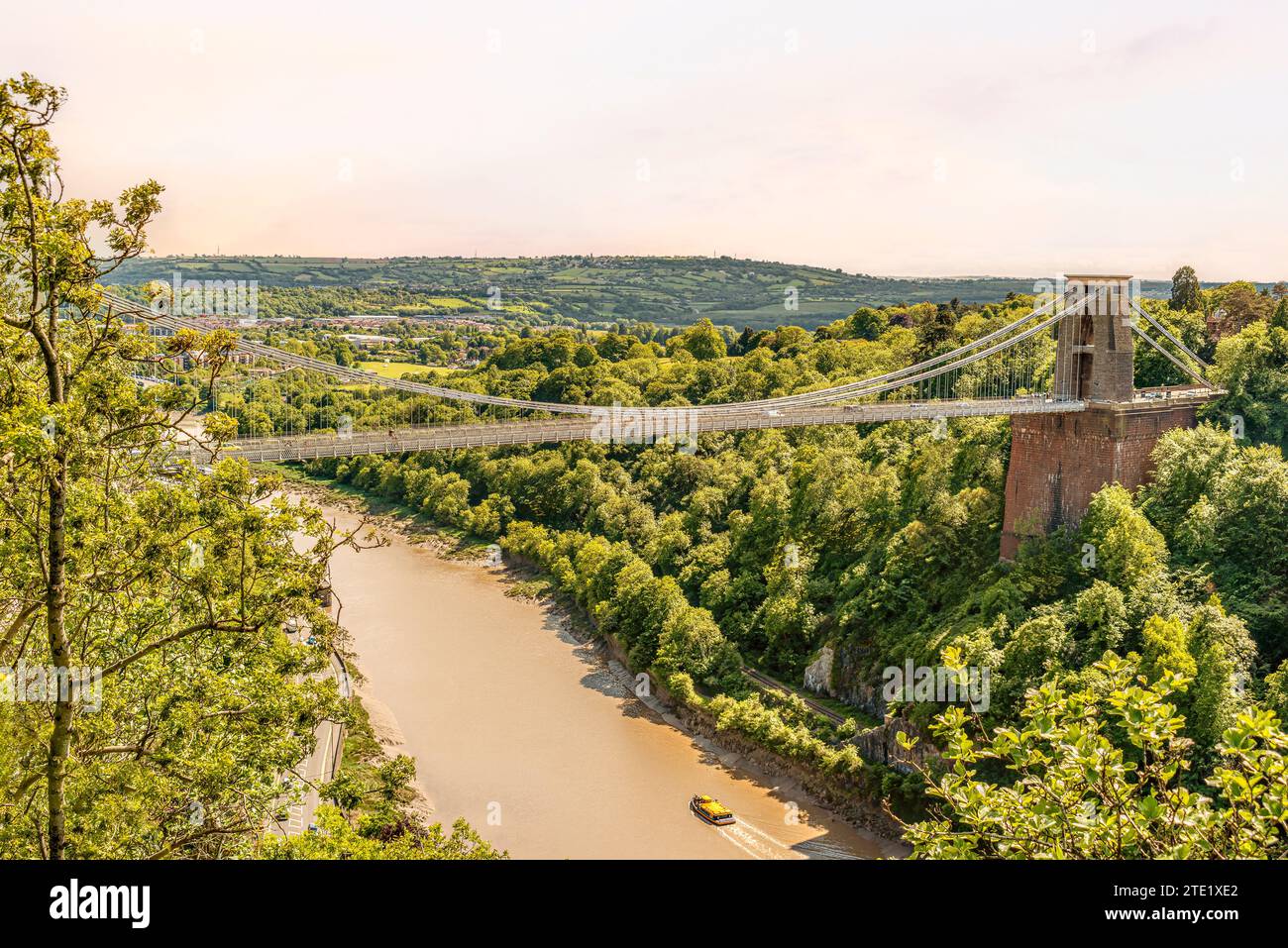 À voir le pont suspendu de Clifton et la vallée de la rivière Avon, Bristol, Somerset, Angleterre Banque D'Images