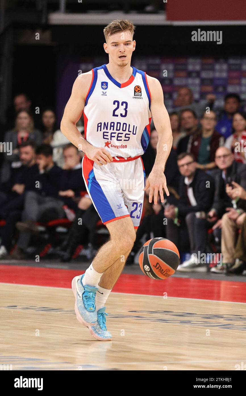 Justus Hollatz (Anadolu Efes Istanbul, #23) Am ball. GER, FC Bayern Basketball vs. Anadolu Efes Istanbul, Basketball, Euroleague, saison 2023/2024, 20.12.2023, photo : Eibner-Pressefoto/Marcel Engelbrecht Banque D'Images