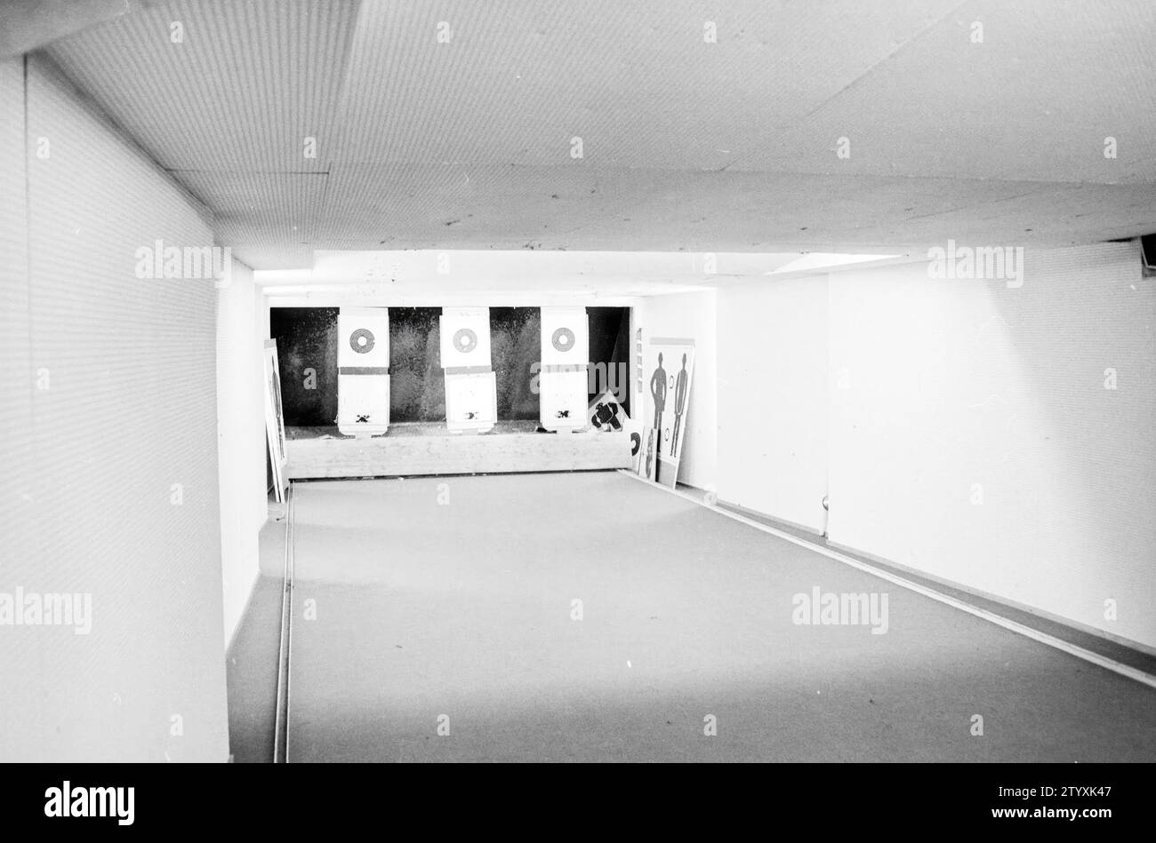 Champ de tir de la police, IJm, police, IJmuiden, pays-Bas, 07-05-1979, Whizgle nouvelles du passé, adaptées à l'avenir. Explorez les récits historiques, l'image de l'agence néerlandaise avec une perspective moderne, comblant le fossé entre les événements d'hier et les perspectives de demain. Un voyage intemporel façonnant les histoires qui façonnent notre avenir. Banque D'Images