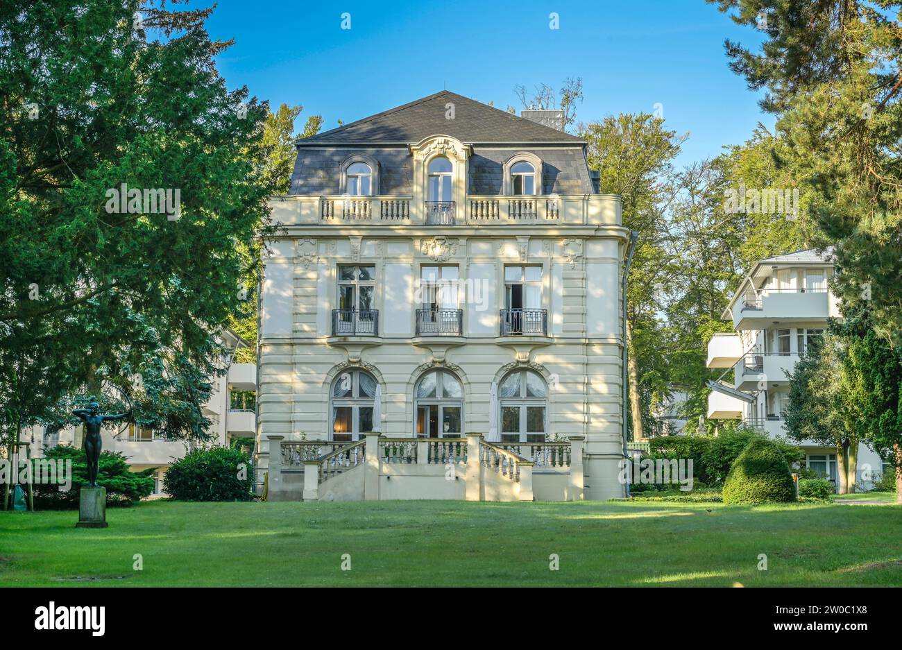 Villa Bleichröder, Delbrückstraße, Heringsdorf, Usedom, Mecklenburg-Vorpommern, Deutschland Banque D'Images