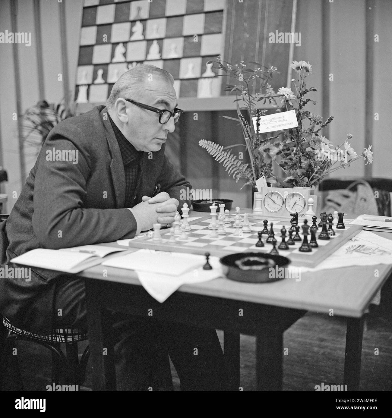 Tournoi d'échecs des hauts fourneaux. Herman Pilnik ca. 8 janvier 1963 Banque D'Images