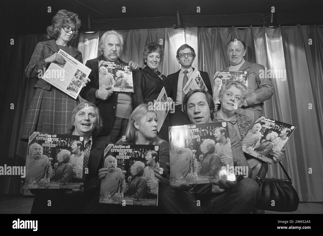 LP de "citron avec sucre" Ronnie Bierman, Lex Goudsmit, Mme Asser, Joop Stokkermans, Fred Perrier. Leen Jongewaard, Elsje de Wijn, Piet Römer, Trêve Speyck ca. 2 janvier 1973 Banque D'Images