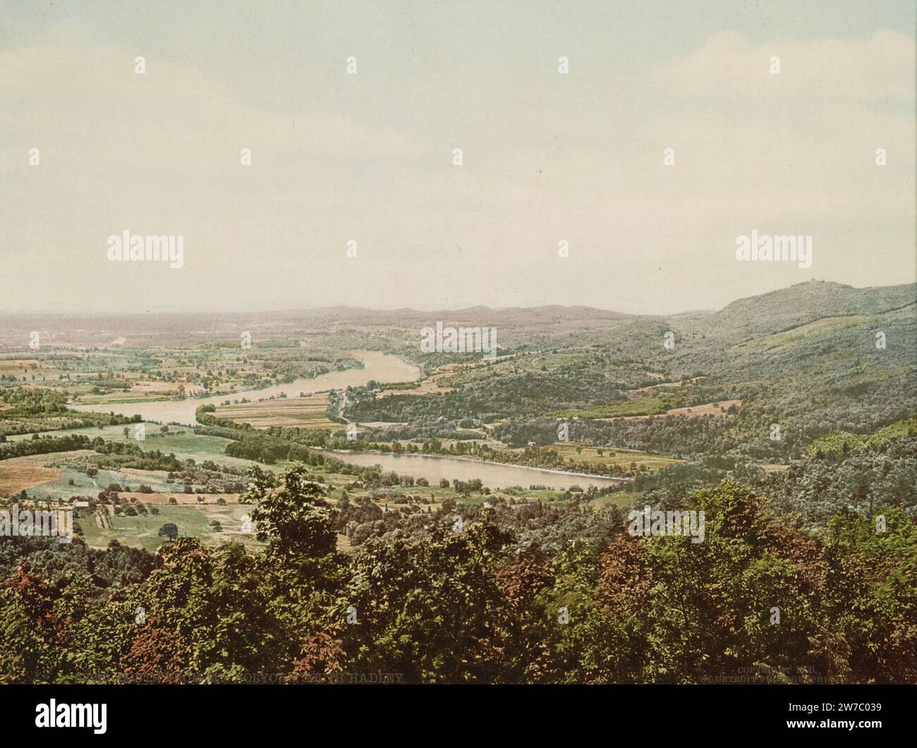 En regardant vers le sud depuis le mont. Holyoke, South Hadley, Hampshire County, Massachusetts 1900. Banque D'Images