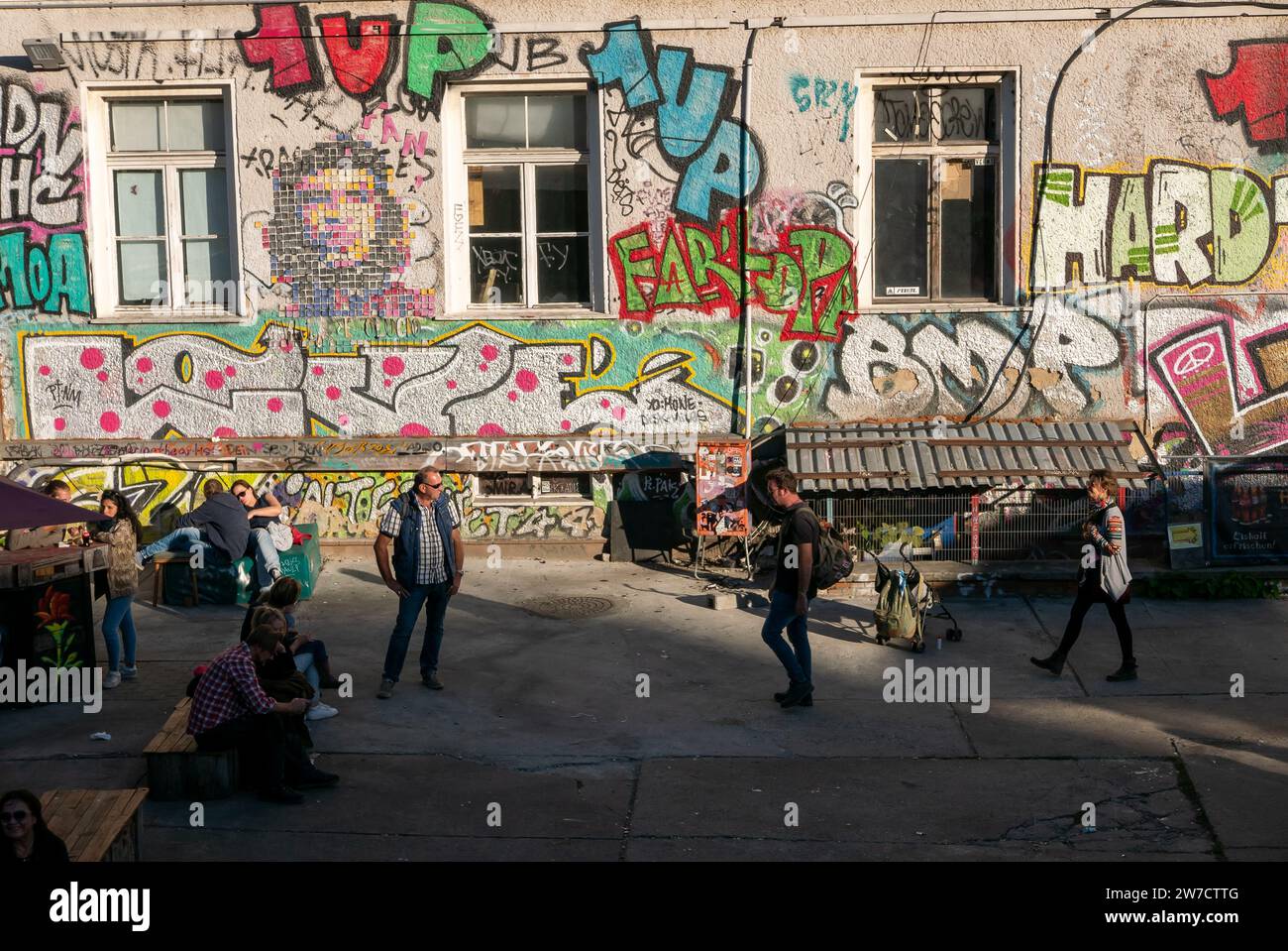 30.09.2018, Allemagne, Berlin, Berlin - marché aux puces RAW tous les week-ends au RAW-Gelaende dans le quartier de Friedrichshain. 00A180930D165CAROEX.JPG [MODÈLE Banque D'Images