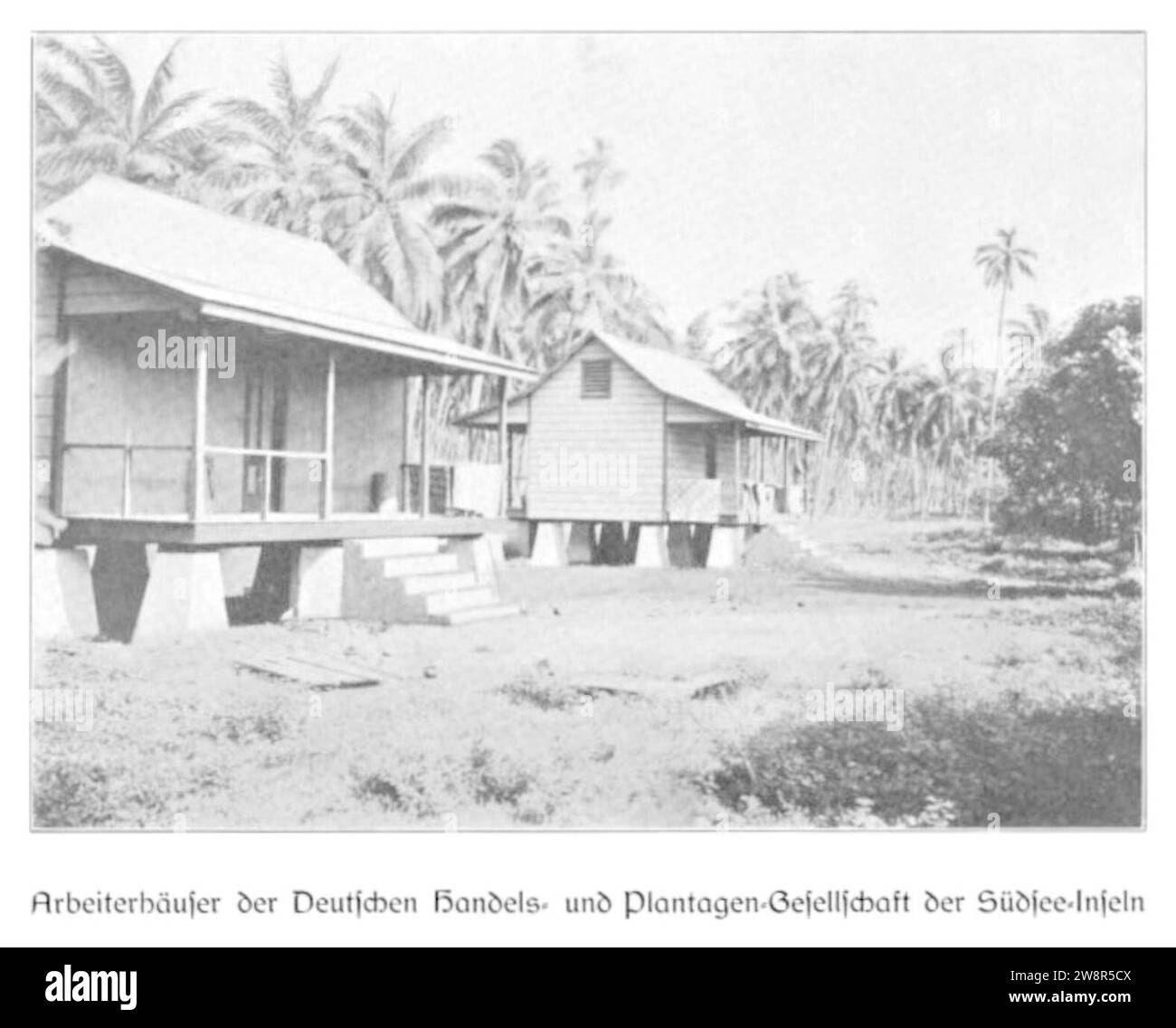 WOHLTMANN(1904) p105 Arbeiterhäuser, der Deutsche Handels- und Plantagengesellschaft der Südsee-Inseln. Banque D'Images