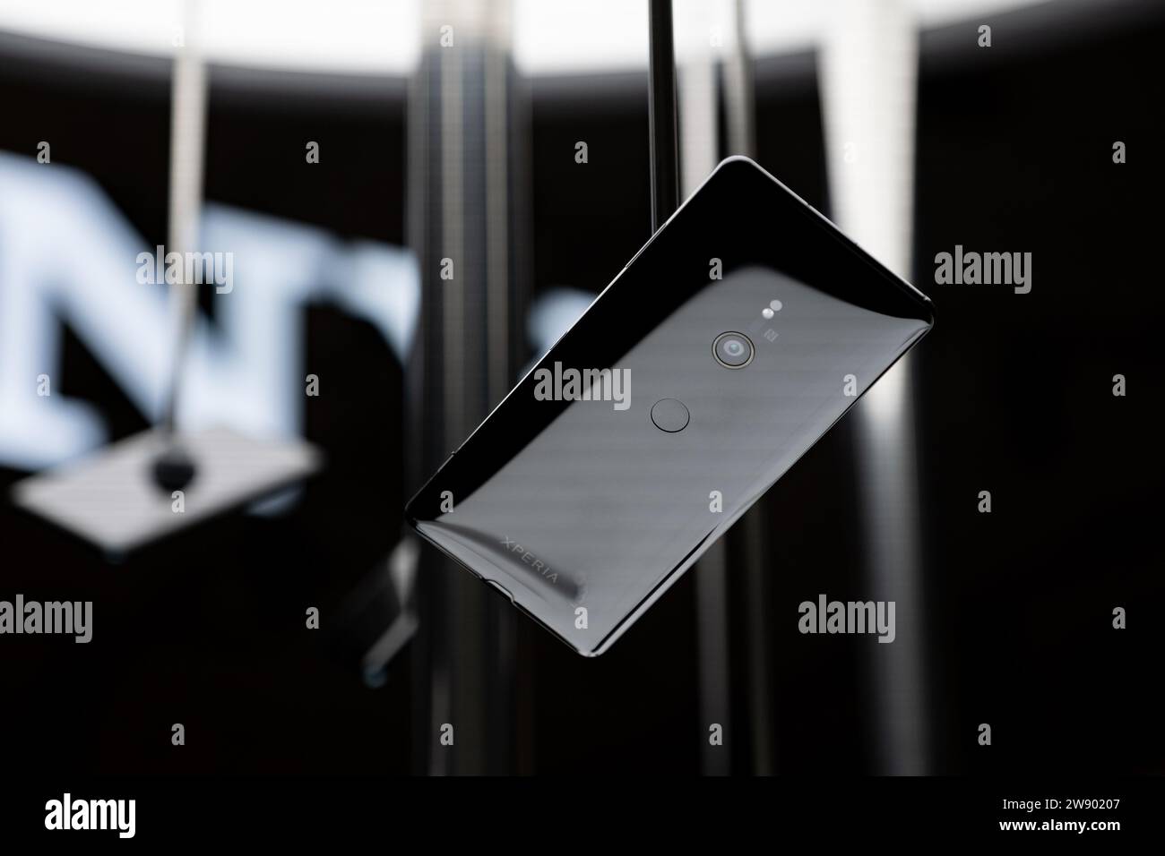 HCMC, VN - décembre 2023. Smartwatch Sony Xperia XZ3 Banque D'Images