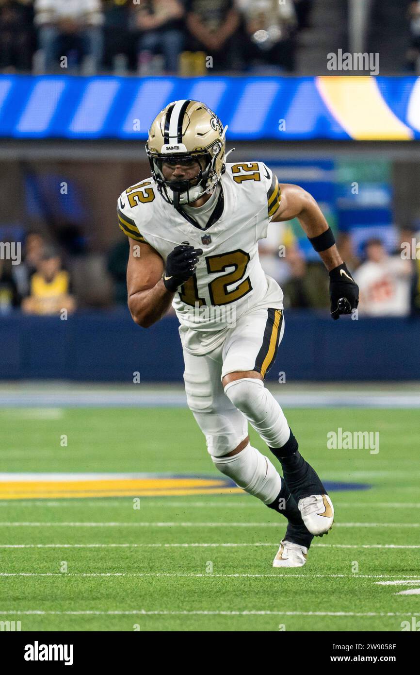 Chris Olave (12), receveur des Saints de la Nouvelle-Orléans, lors d'un match de la NFL contre les Rams de Los Angeles, jeudi 21 décembre 2023, au SOFI Stadium, in ing Banque D'Images