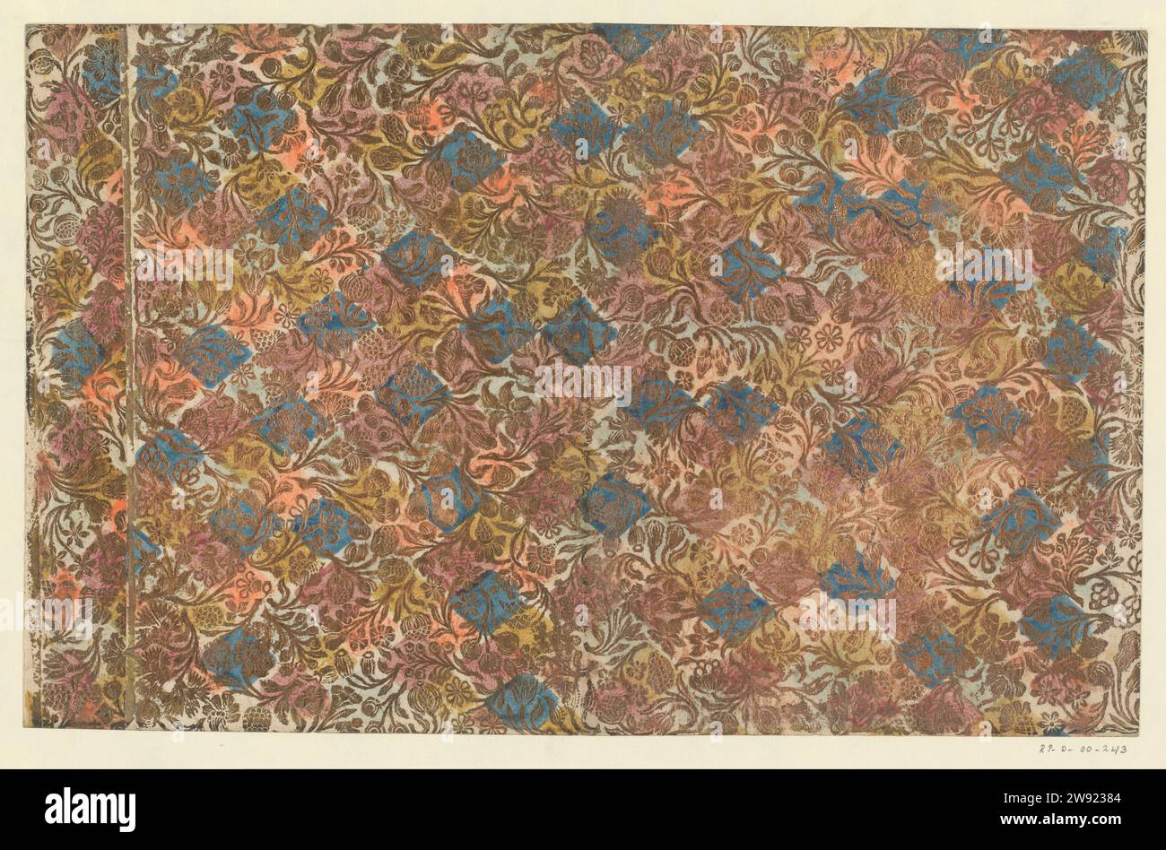 Mt MT fleurs et fruits, Anonyme, 1750 - 1820 papier brocart fleurs et fruits de taille feuille. Peut-être utilisé comme couverture. papier. ornement d'impression en relief de peinture (revêtement) dérivé de formes végétales Banque D'Images