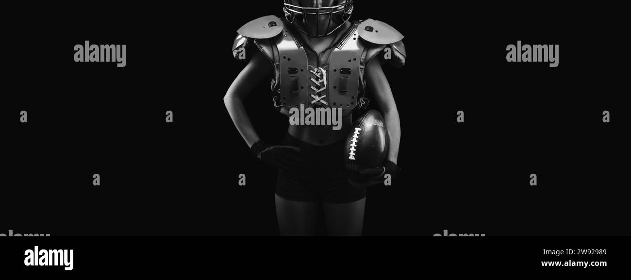 PAS de nom portrait d'une femme dans les coussinets d'épaules. Football américain. Concept sportif. Supports mixtes Banque D'Images