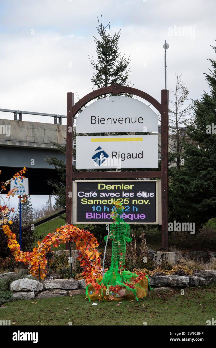 Bienvenue à la ville de Rigaud signe au Québec, Canada Banque D'Images