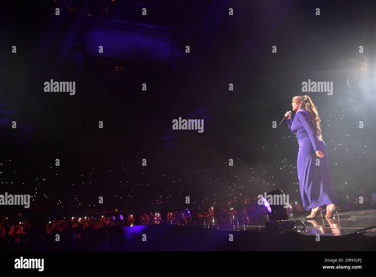 NEJ aka Nej (Nejoua Laamri) concert à Paris Bercy ACCOR Arena Banque D'Images