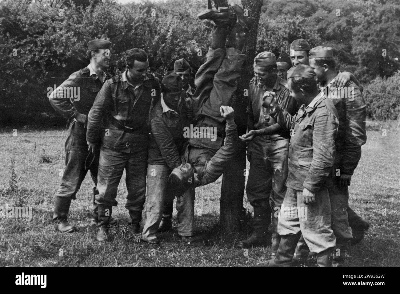 Jeunes Tchécoslovaques en service militaire obligatoire. Tchécoslovaquie, années 1950 Banque D'Images