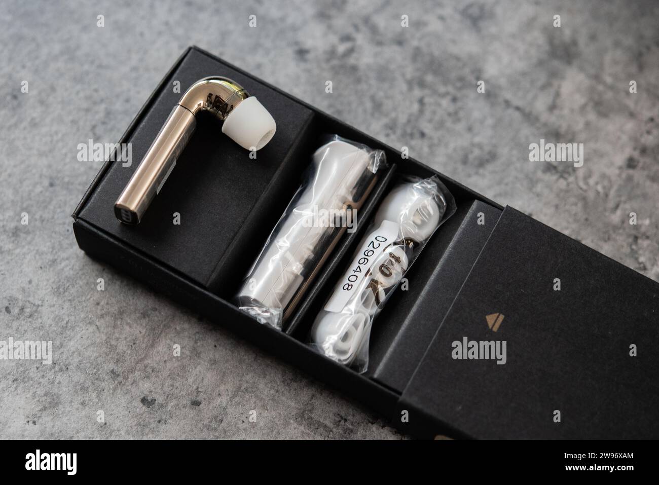 Nokia Oro téléphone mignon Banque D'Images