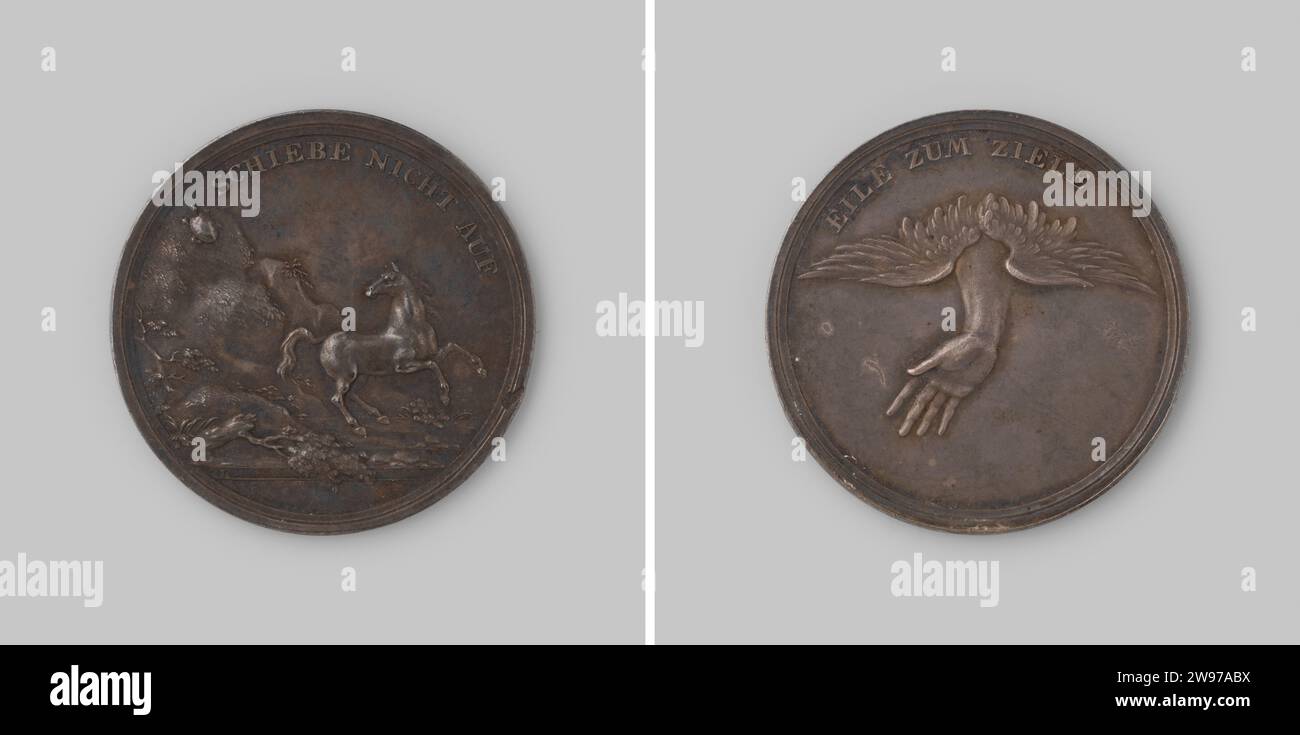 Incitation à ne rien reporter, monogrammiste L (medalur), c. 1700 - c. 1800 médaille d'histoire Médaille d'argent. Devant : cheval de course et tortue, qui grimpe la colline à l'intérieur. Inverse : bras ailé à l'intérieur couvercle Allemagne argent (métal) Banque D'Images Incitation à ne rien reporter, monogrammiste L (medalur), c. 1700 - c. 1800 médaille d'histoire Médaille d'argent. Devant : cheval de course et tortue, qui grimpe la colline à l'intérieur. Inverse : bras ailé à l'intérieur couvercle Allemagne argent (métal) Banque D'Images