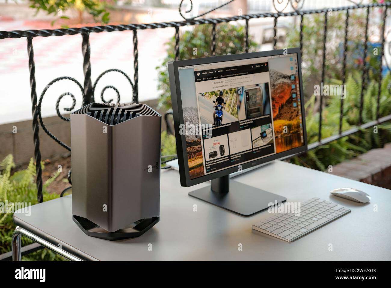 HCMC, VN - décembre 2023. EGPU Blackmagic Design Device Banque D'Images