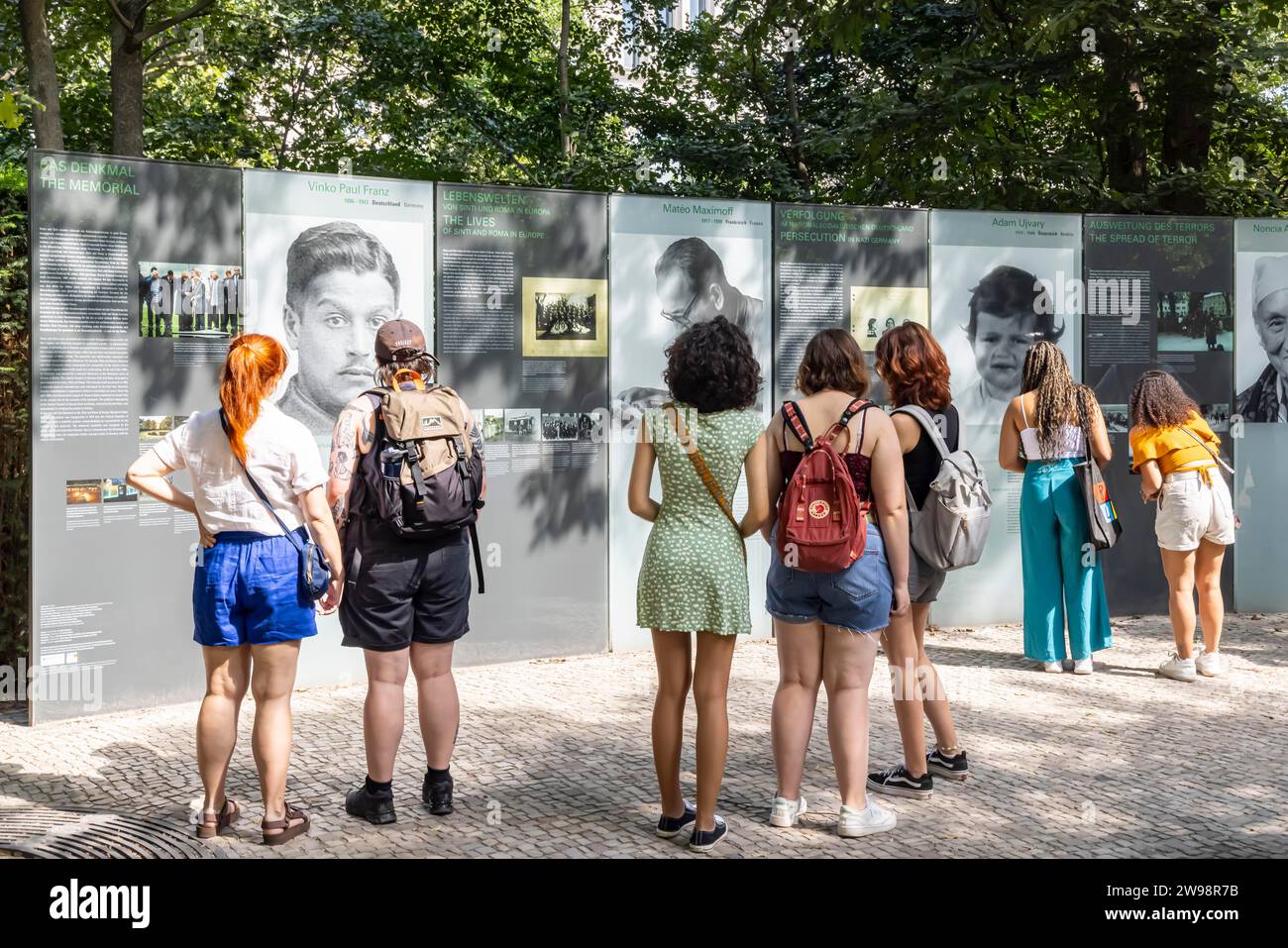 Mémorial aux Sinti et aux Roms d'Europe assassinés sous le national-socialisme, Mémorial à Tiergarten Berlin, Allemagne Banque D'Images