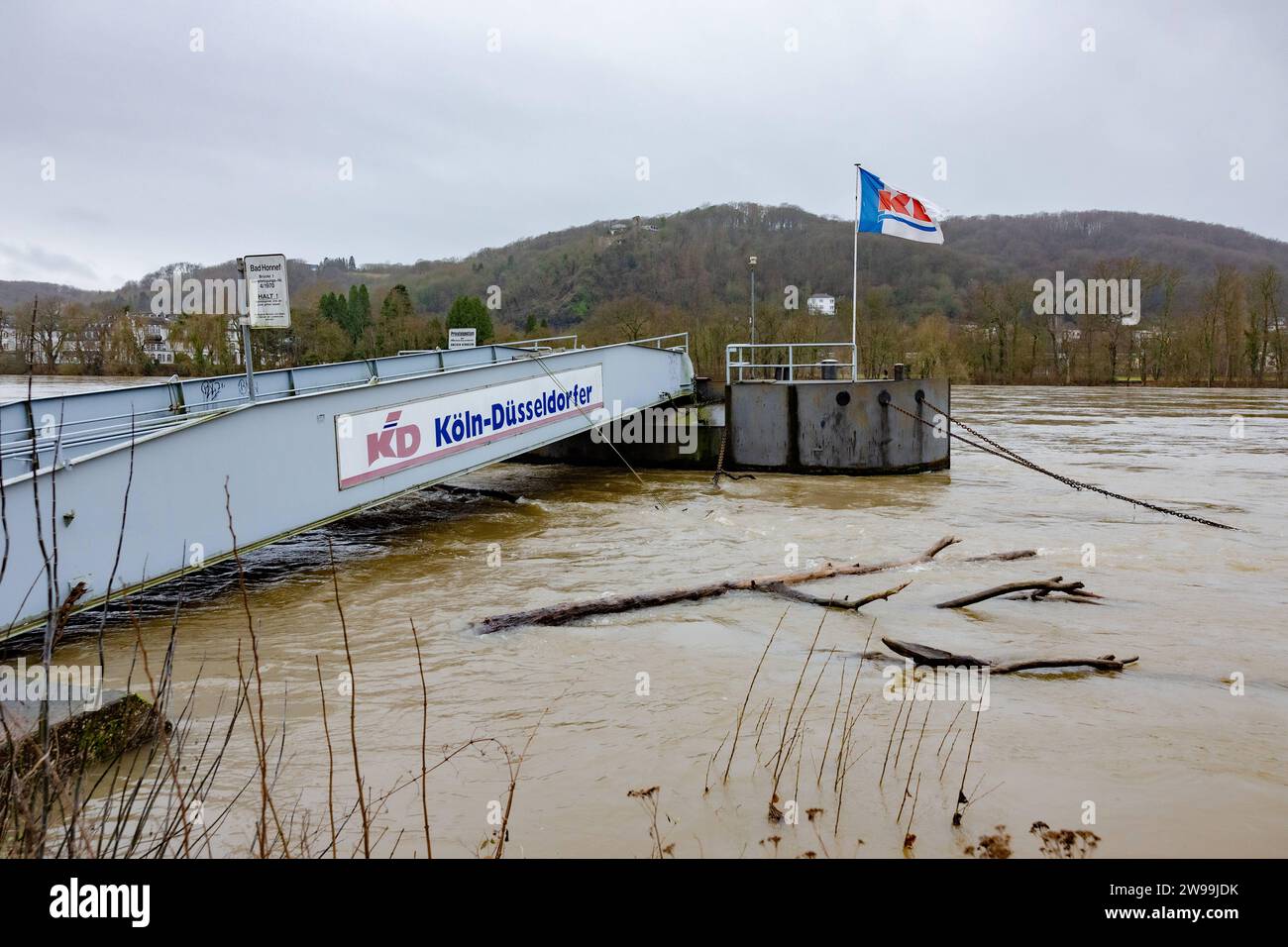 Hochwasser Hochwasser Hochwasser Hochwasser Banque De Photographies Et ...